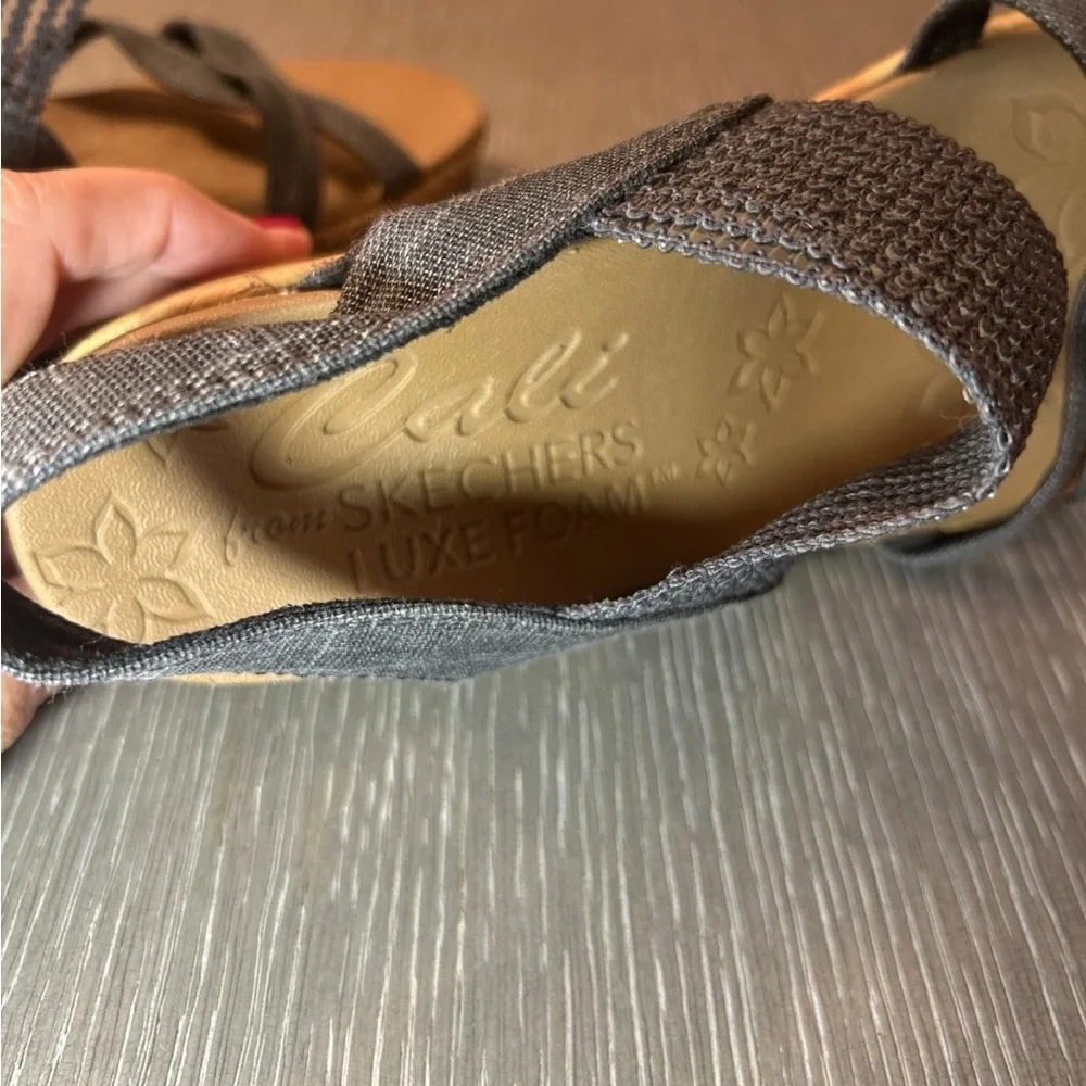 Skechers Black and Tan Wedge‎ Sandals with Stretch Fabric
